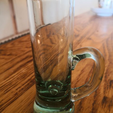 Vintage grønn glass snaps / shot glass.