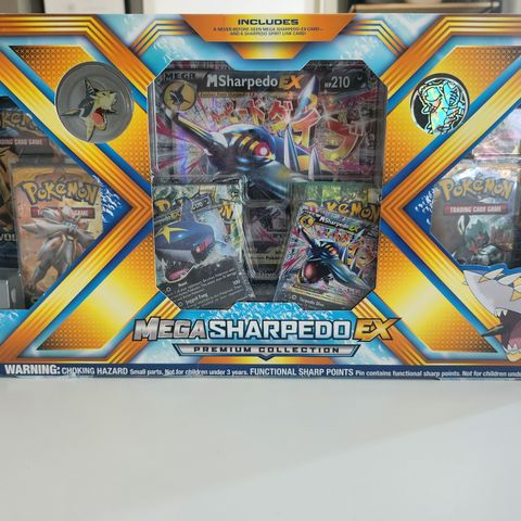 Mega Sharpedo Ex Premium Collection Box