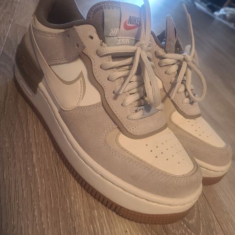 Nike AF1 Shadow, størrelse 37.5