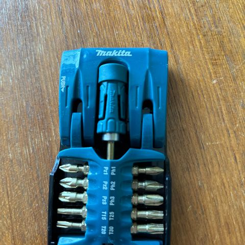 Makita B-30754 bitsett