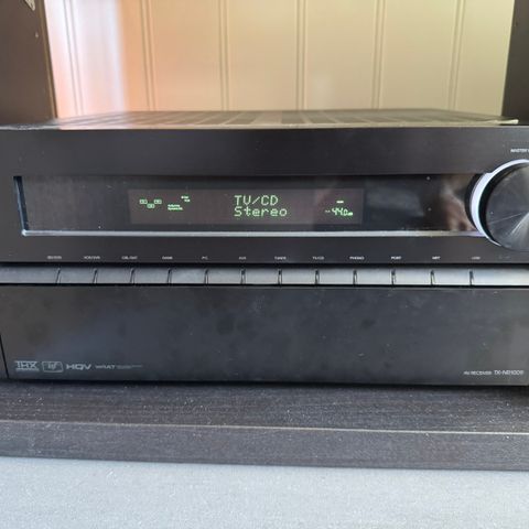 Onkyo TX-NR1009