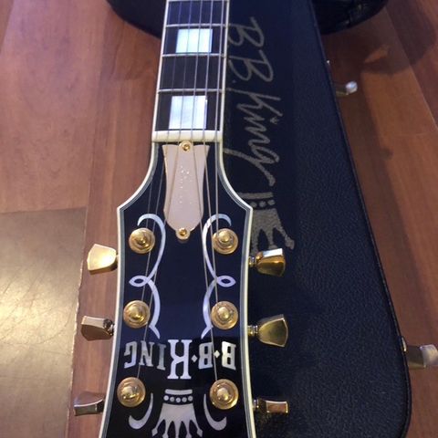 Gibson ES 336 Custom B.B.King signature