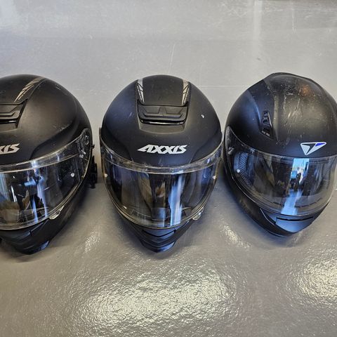3 hjelmer til salgs