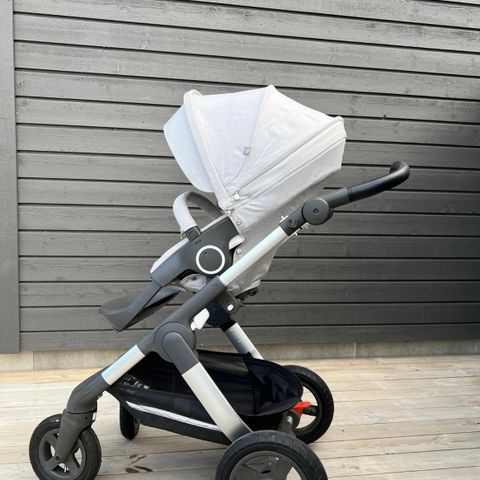 Stokke trailz komplett vogn med bilstol