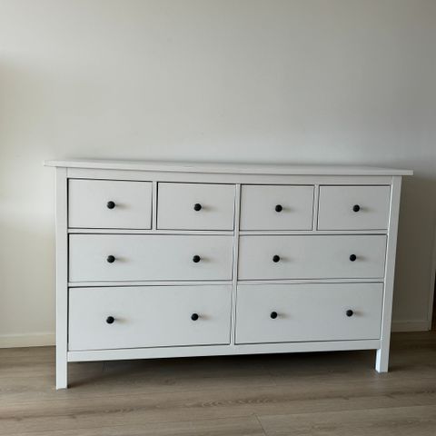 Reservert- Hemnes kommode