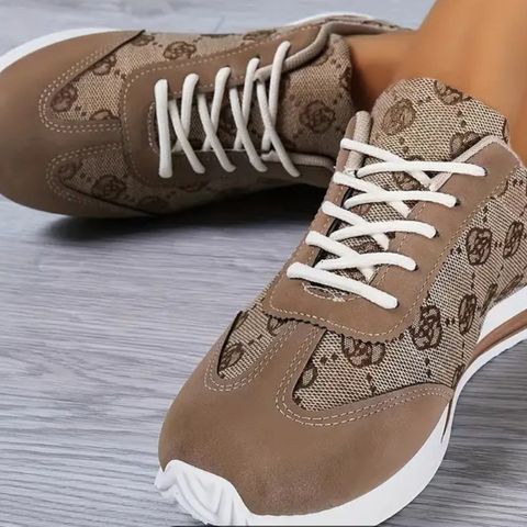 Women's Sneakers