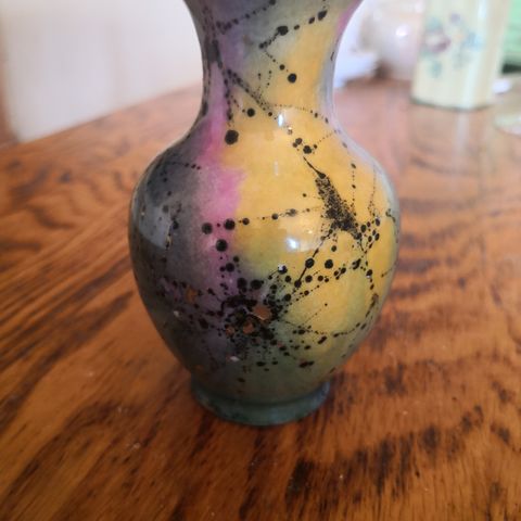 Vintage liten porselens vase. Tysk.