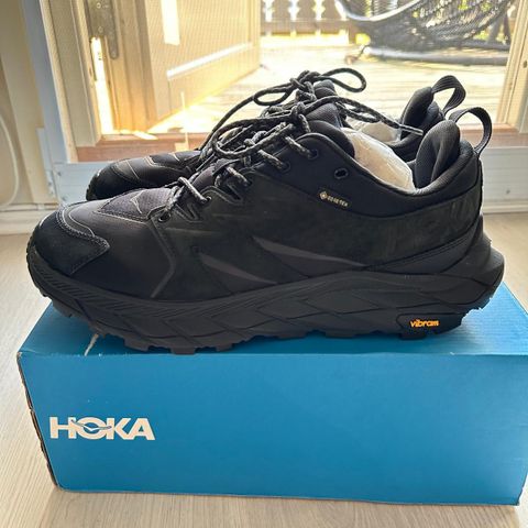 HOKA Anacapa Low GoreTex