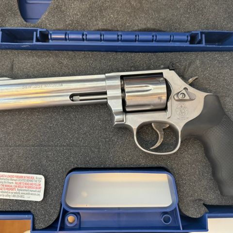 Smith & Wesson 686 6" 357 Mag. Revolver