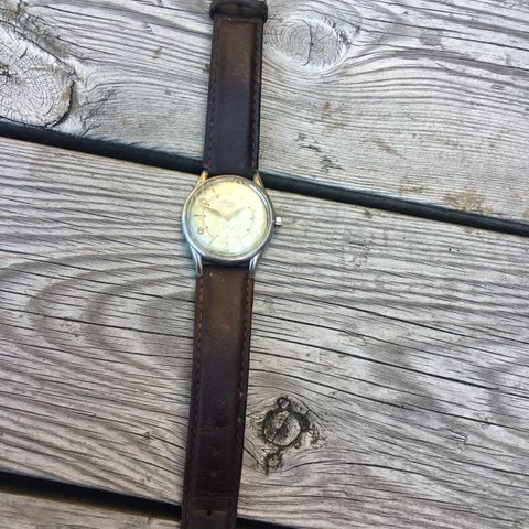 Ralco klokke fra 1955, 17 jewels