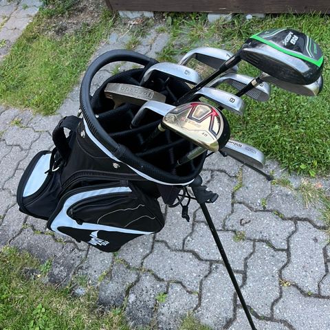 Selger golfsett Reservert