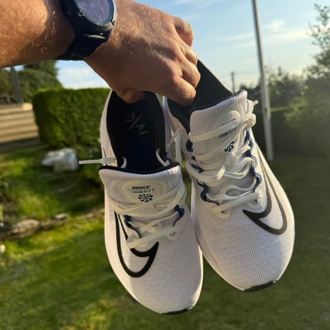 Nike Zoom Fly 5