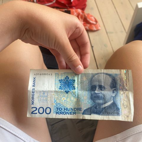 Gammel 200 kr seddel