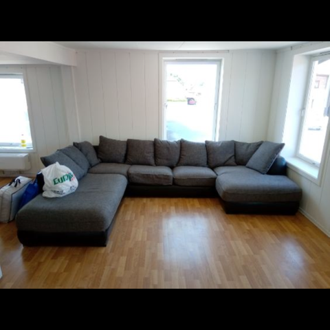 Stor sofa selges 1500kr