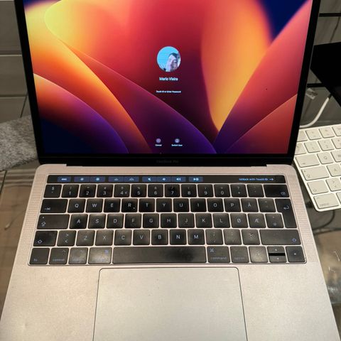 MacBook Pro 13” 16GB RAM 3.5GHz Dual-Core i7