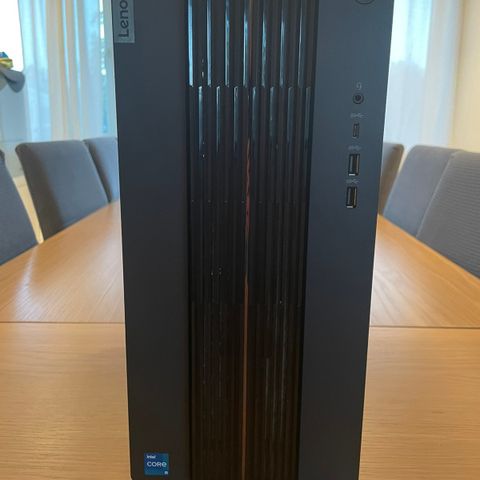 Lenovo Stasjonær gaming pc