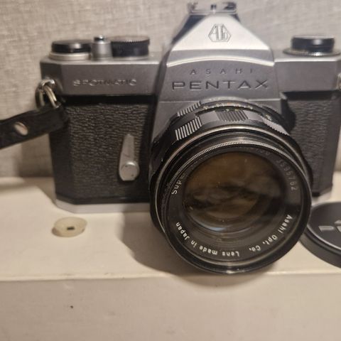 Pentax Spotmatic SP med diverse linser