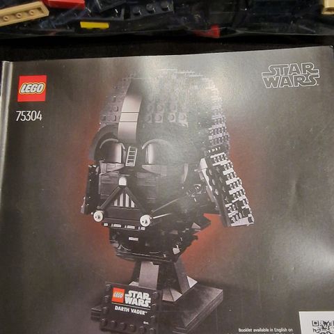 Darth Vader Helmet 75304