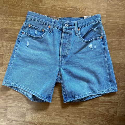 Levi’s shorts - str. 26