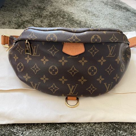 Louis vuitton Bumbag