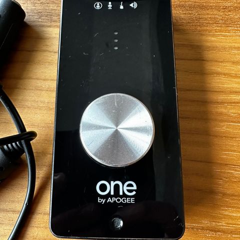 Apogee One