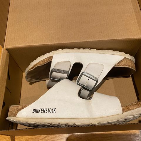Originale Birkenstock sandaler str. 37 hvite