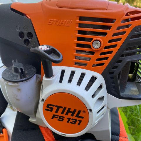 RESERVERT Stihl kraftig ryddesag selges