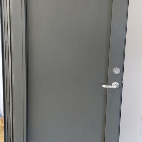 Aluminium innedør farge RAL7500