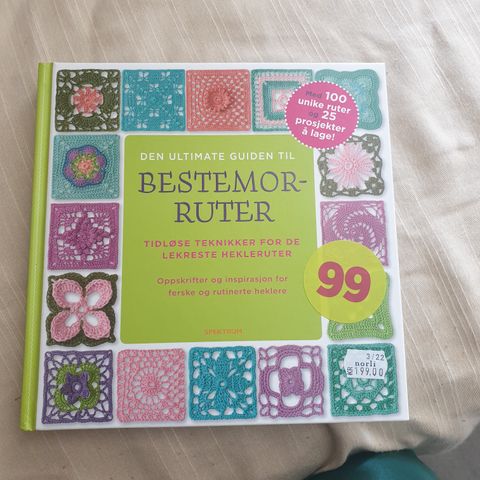 Bestemor-ruter, bok om hekling