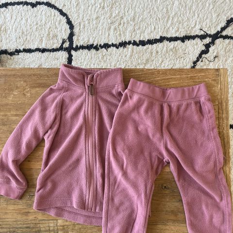 Rosa Fleece-sett til jente - barnehagesett i str 86/92