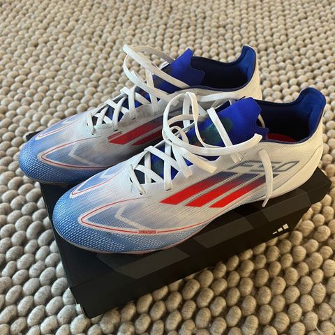 Adidas F50 fotballsko