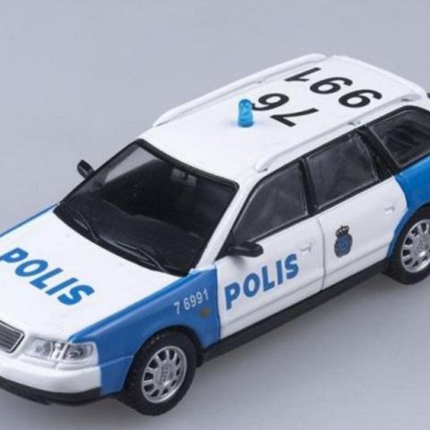 1:43 DeAgostini Politibil Audi A6 Аvant Svensk politi 1994