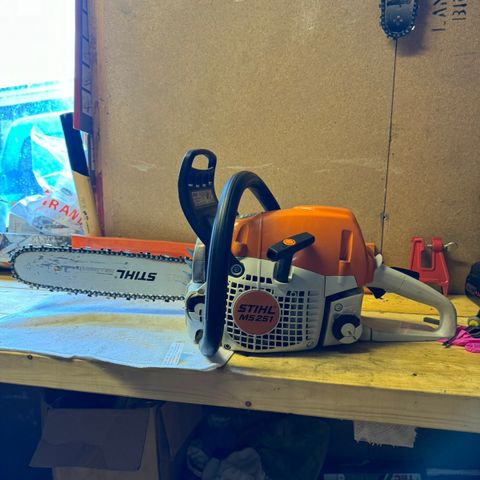 Stihl MS 251c