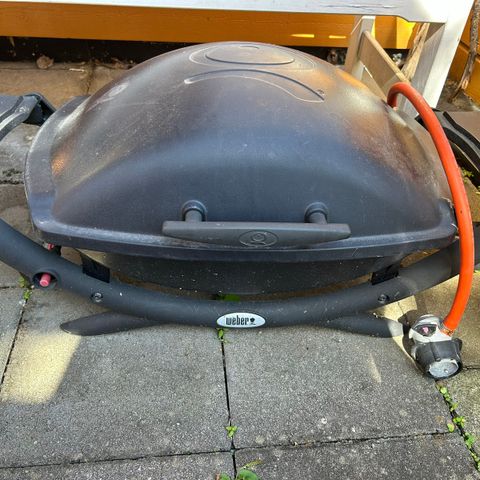 Weber  gassgrill svart.