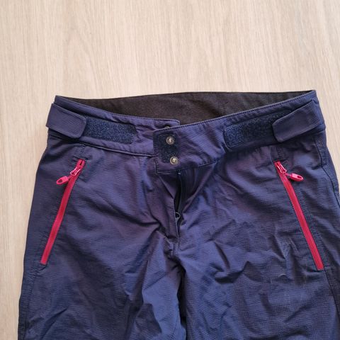 Shorts Skogstad str S