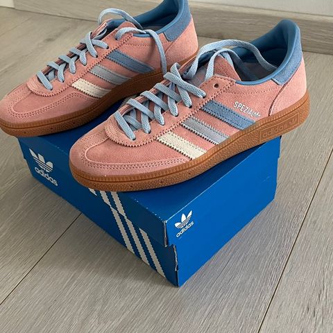 Adidas Spezial size 36 2/3