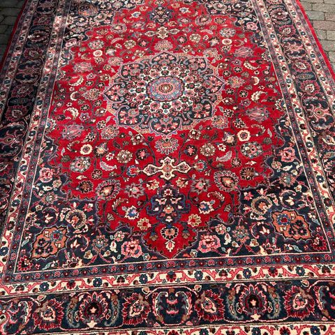 Flott Mashad - håndknyttet persisk/iransk teppe i ull 368 cm x 255 cm