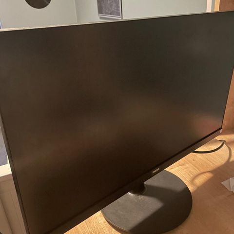 Philips 24" skjerm / monitor pc kontor