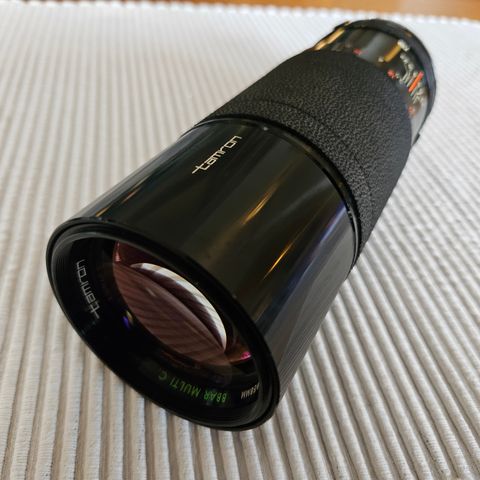 Tamron 300 mm telelinse for Pentax fullformat.