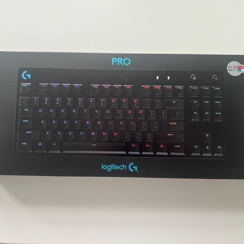 Logitech G pro TKL tastatur med Brown switches