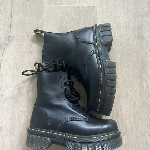 Dr. Martens Audrick