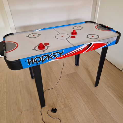 Air-Hockey spill