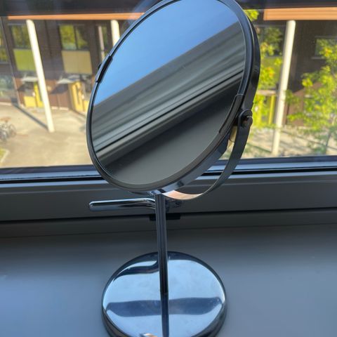 Sminke speil, Trensum fra IKEA