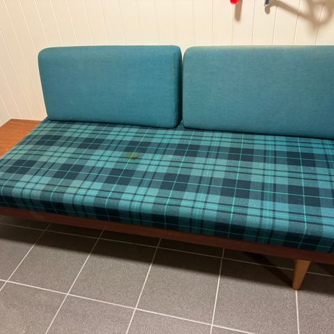 Retro sofa selges billig