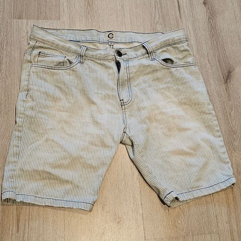 C Denim shorts  strl. 34/L