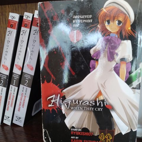 Higurashi-manga kjøpes.