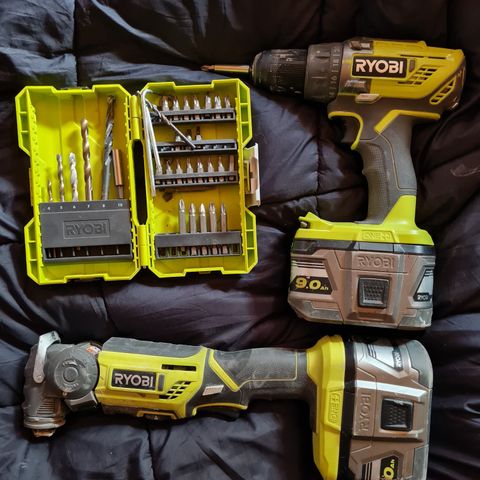 Ryoby Batteridrill+Multikutter