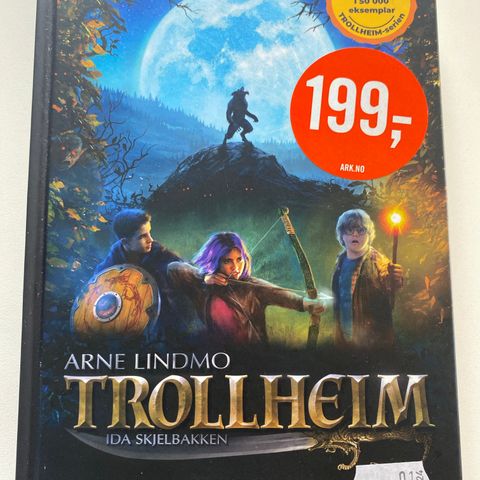 Trollheim, bok 2. Hevneren fra Helheim