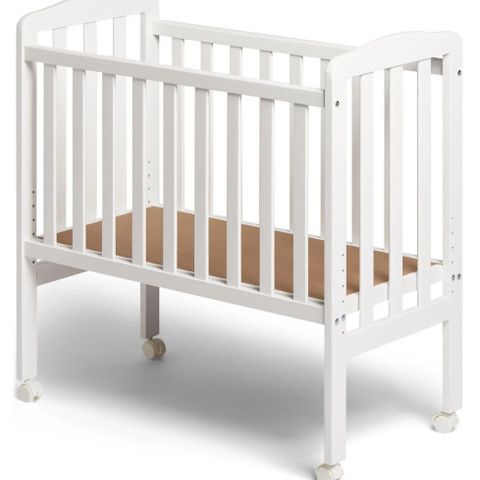 Baby Dan bed side crib