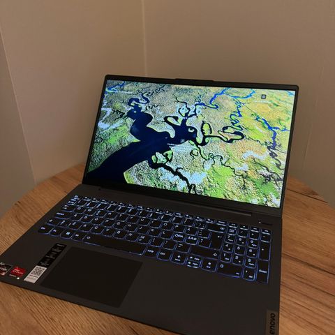 Lenovo IdeaPad 5 15,6 tommer